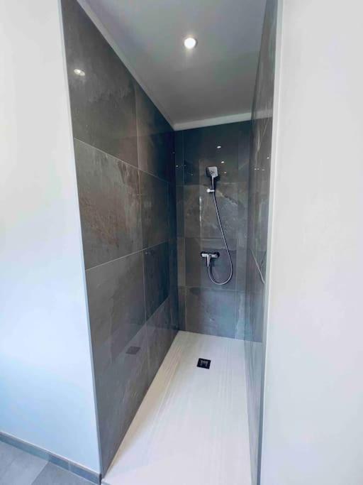 לה גרנד מוט Magnifique Appartement Traversant Avec Vue Sur Le Golf מראה חיצוני תמונה