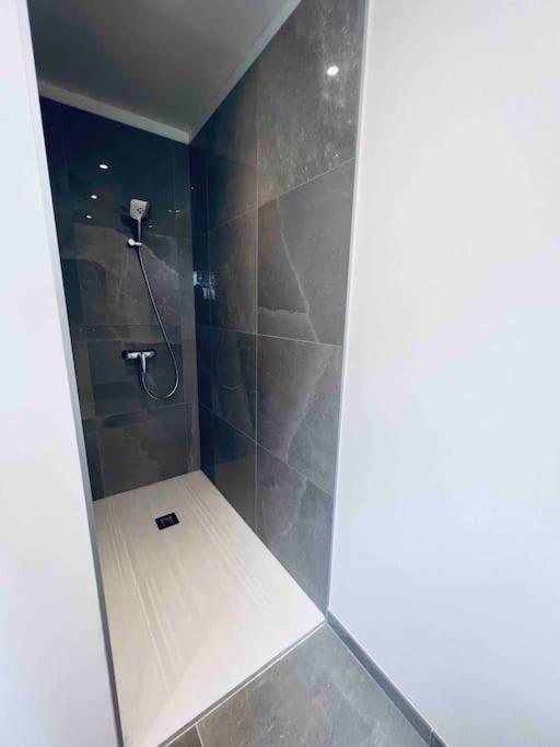 לה גרנד מוט Magnifique Appartement Traversant Avec Vue Sur Le Golf מראה חיצוני תמונה